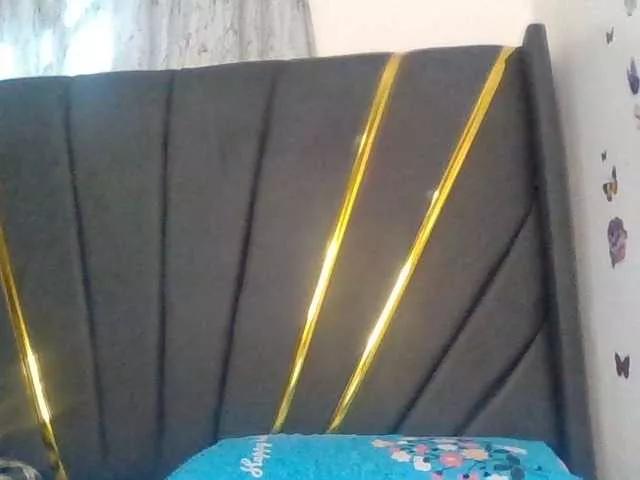 NeneLeaks from BongaCams
