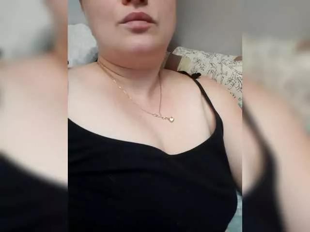NewAnna webcams show profile image 