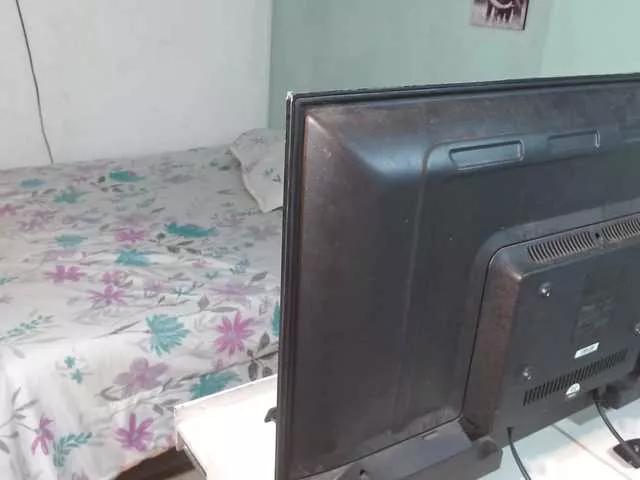 nicolle-sanders from BongaCams is Freechat