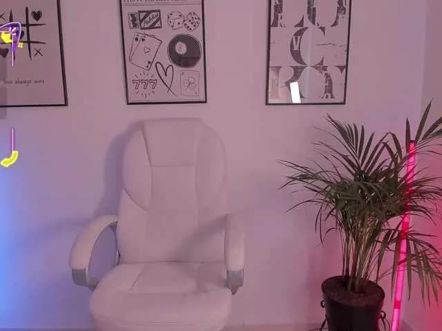 NiiaEvans from BongaCams is Freechat