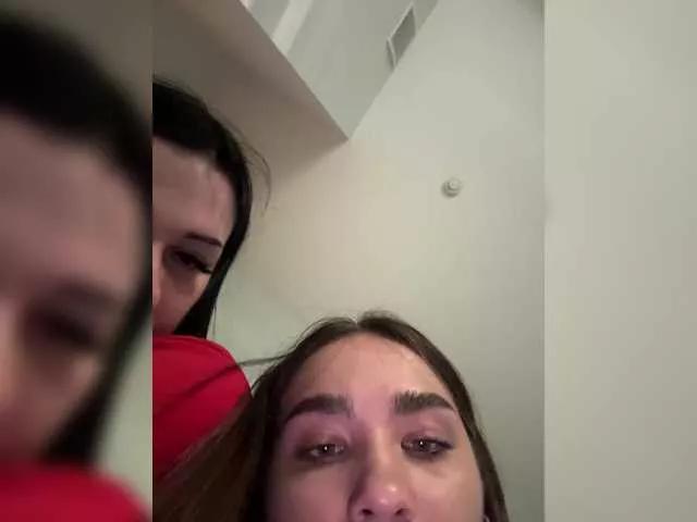 NikaXXXlika from BongaCams is Freechat