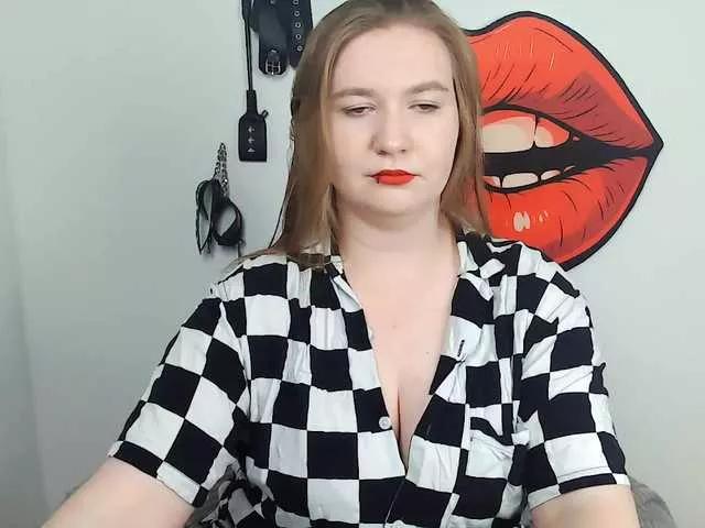 NikkiWild from BongaCams