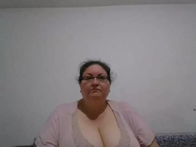 Nykyxo from BongaCams