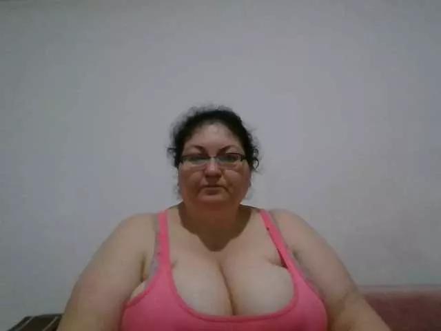 Nykyxo from BongaCams