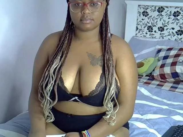 Onlyyhazelbrown from BongaCams is Freechat