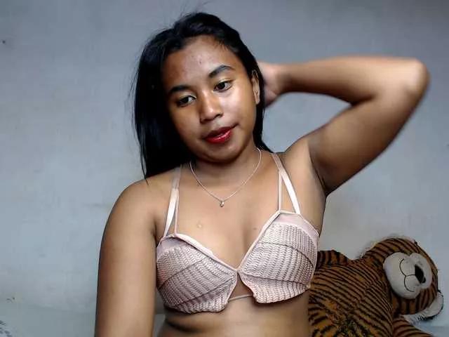 Pauliemarie from BongaCams is Freechat