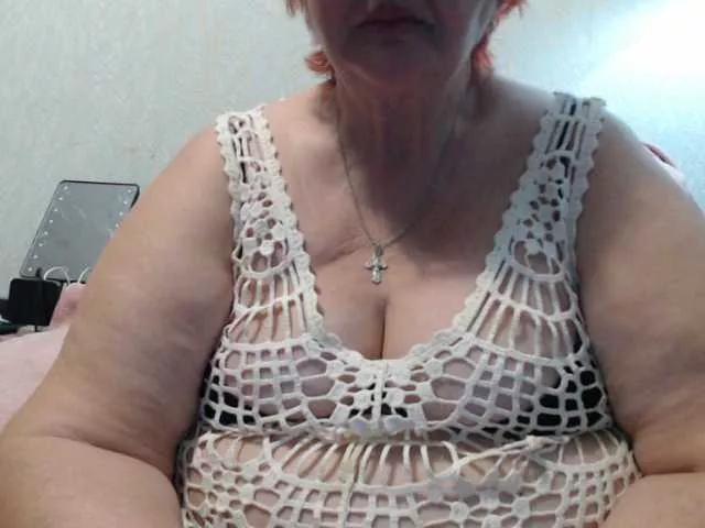 PeggySoft from BongaCams