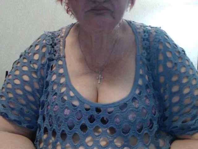 PeggySoft from BongaCams