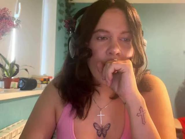 PenniHarriston from BongaCams