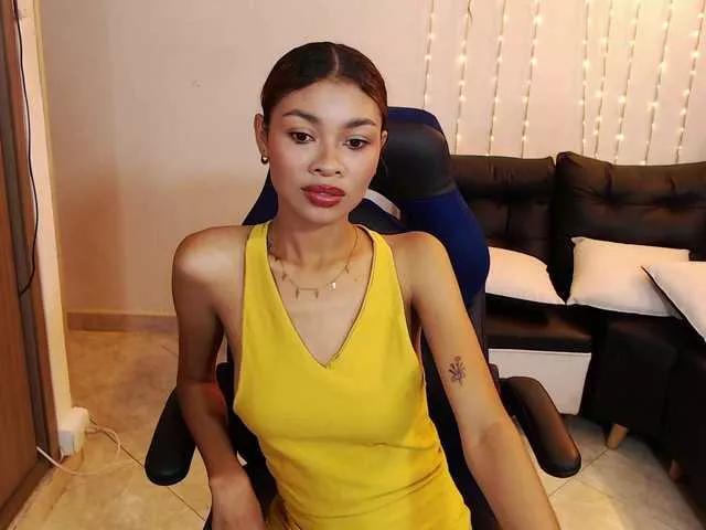 Perlast from BongaCams is Freechat