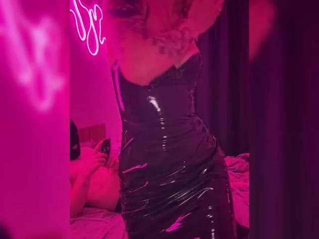Photos of Phantomweee from BongaCams is Freechat