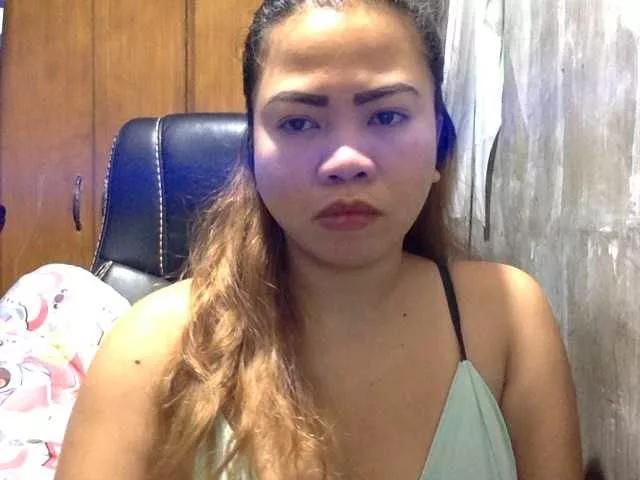 Pinnky69 from BongaCams