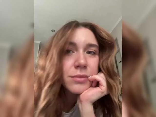 pizzahubb from BongaCams