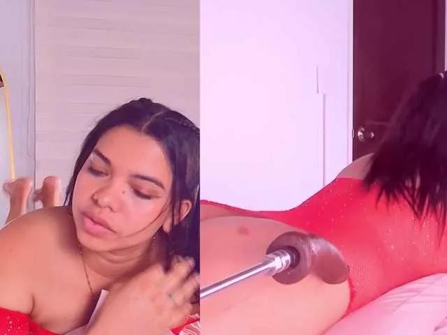 Discover our girls online shows and discover the company of countless livestreamers, with stunning shapes, sex toys and more.