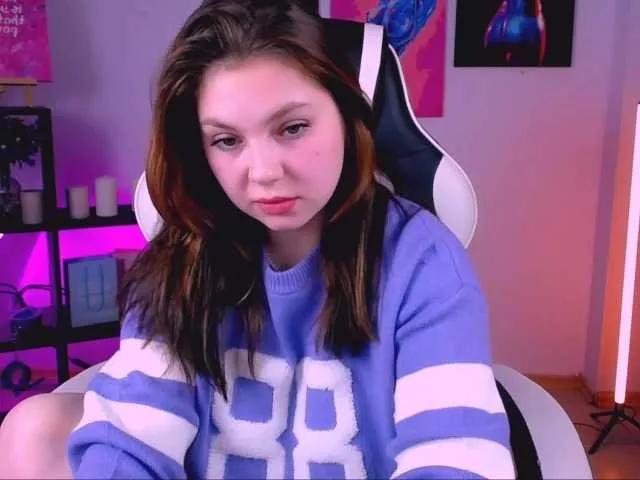 PolinaShine webcams show profile image 