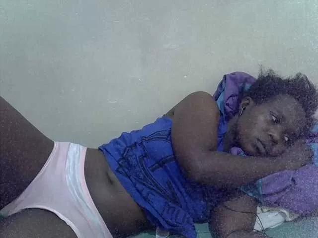 Prettiesweet from BongaCams is Freechat