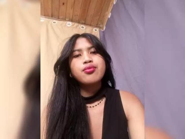 PrincessAriahsquirty4u2 from BongaCams is Freechat