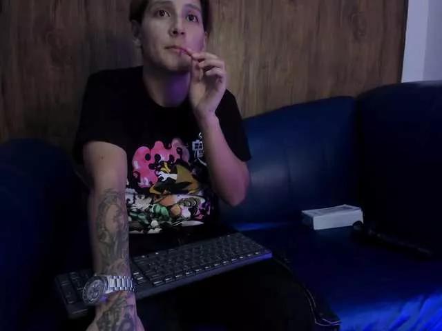 Pussy18Hardcore webcams show profile image 