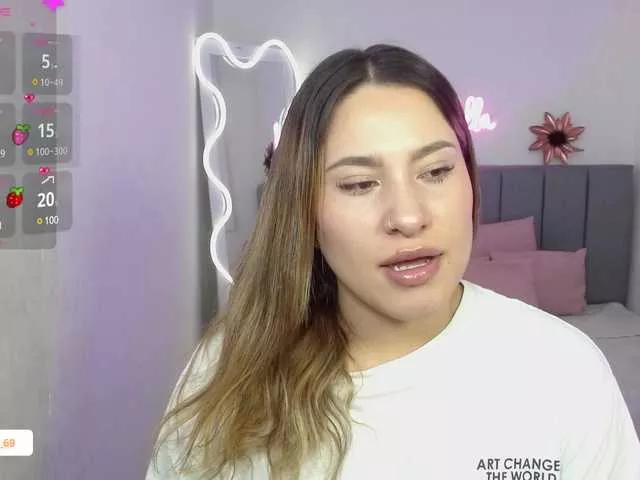 SAAYA-TAY from BongaCams
