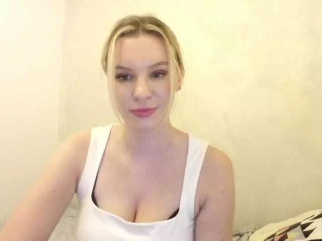 SadieCute from BongaCams is Freechat