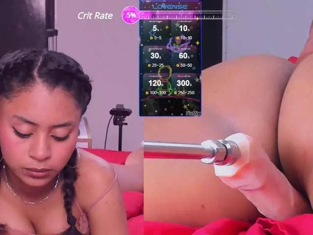 Discover our girls online shows and discover the company of countless livestreamers, with stunning shapes, sex toys and more.