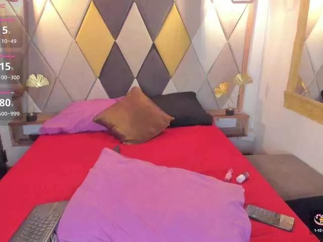 SamanthaFerrer from BongaCams