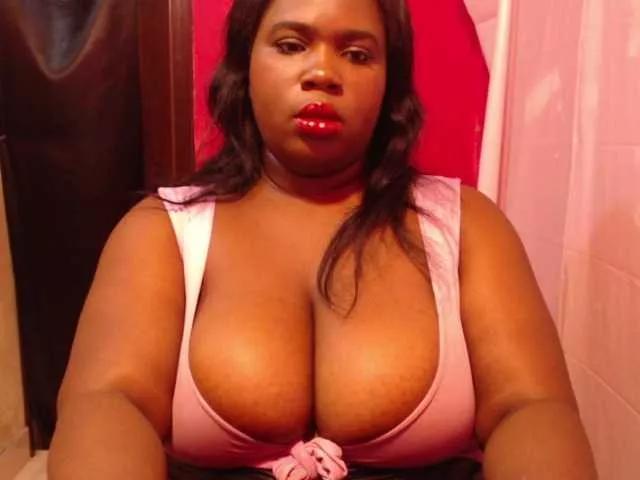 Samara28 from BongaCams