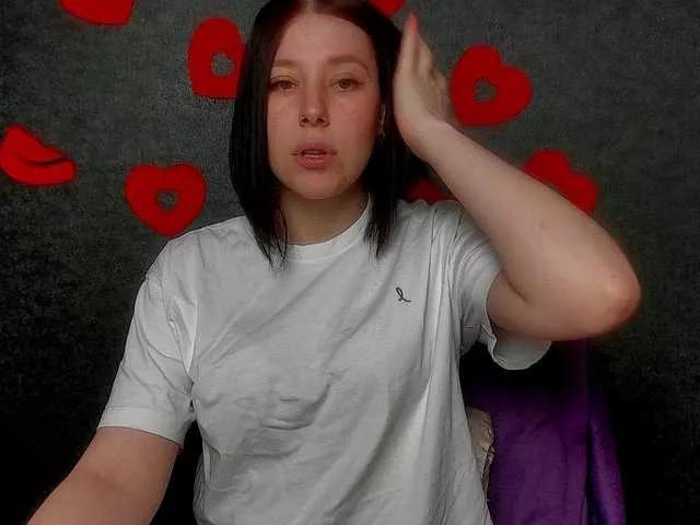 sannyflower from BongaCams