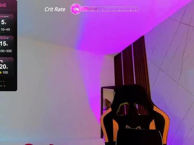 Discover our girls online shows and discover the company of countless livestreamers, with stunning shapes, sex toys and more.