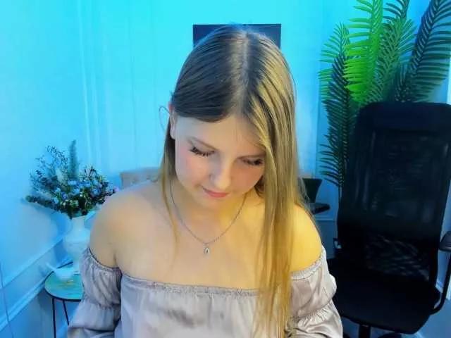 SaraMayer from BongaCams is Freechat
