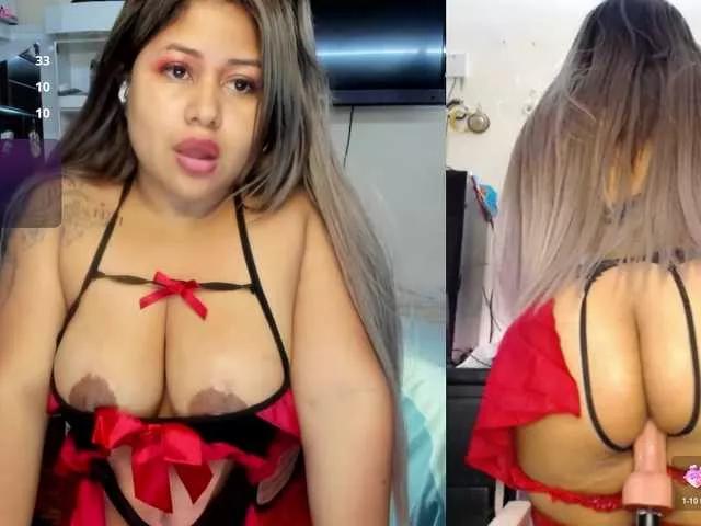 Discover our girls online shows and discover the company of countless livestreamers, with stunning shapes, sex toys and more.