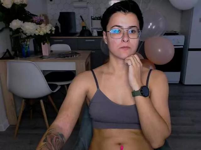 Sashanotfound from BongaCams