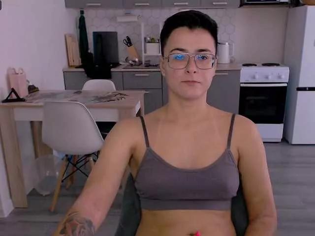 Sashanotfound from BongaCams
