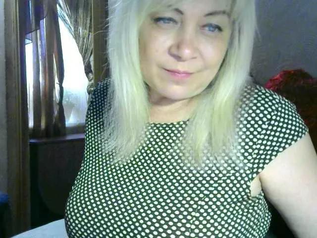Savan35na from BongaCams
