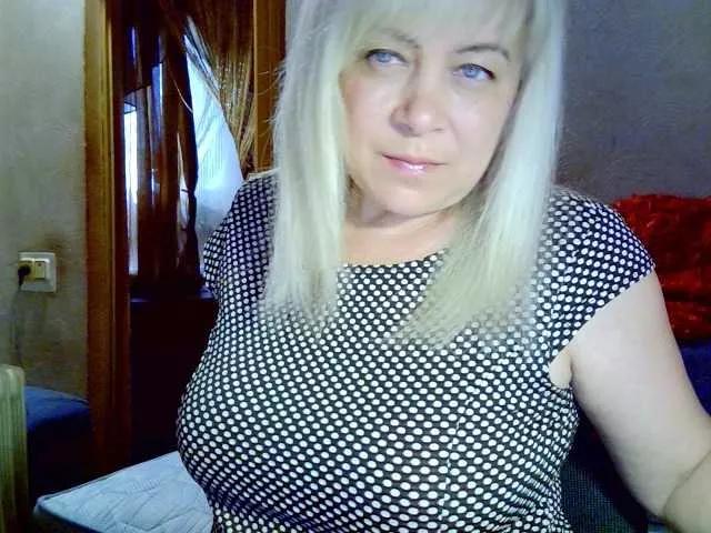 Savan35na from BongaCams