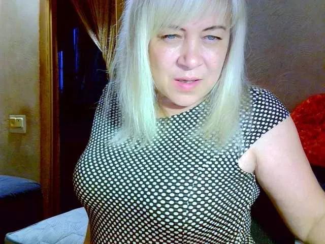 Savan35na from BongaCams