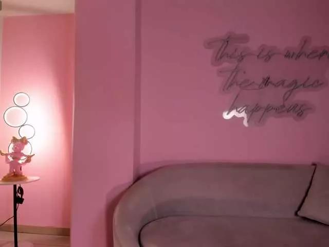 SavannahStorm from BongaCams