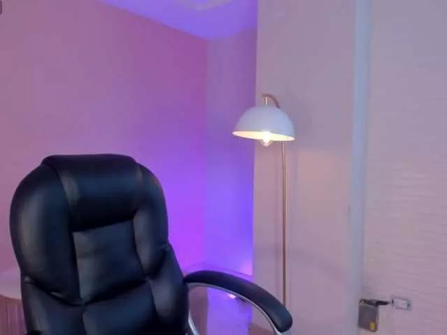 SavannahStorm from BongaCams