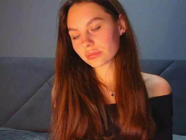 SeLeNaa from BongaCams