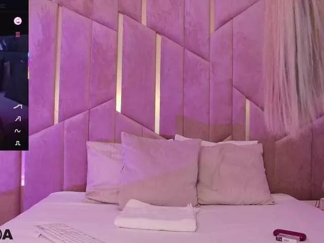 SelenaDaze from BongaCams is Freechat