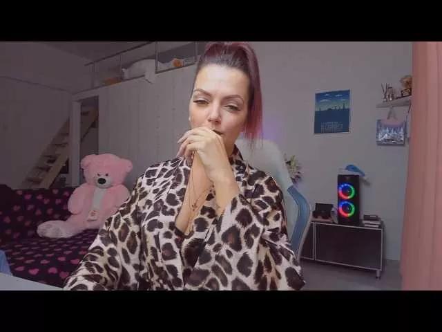 SelenaOlson from BongaCams
