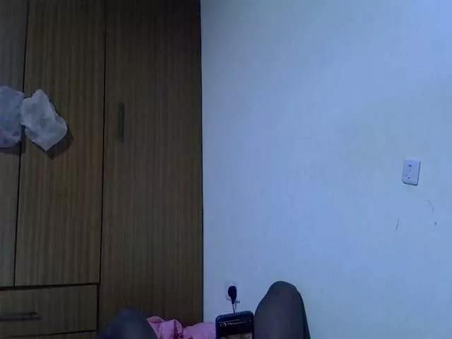 sexxy-maya1 from BongaCams is Freechat
