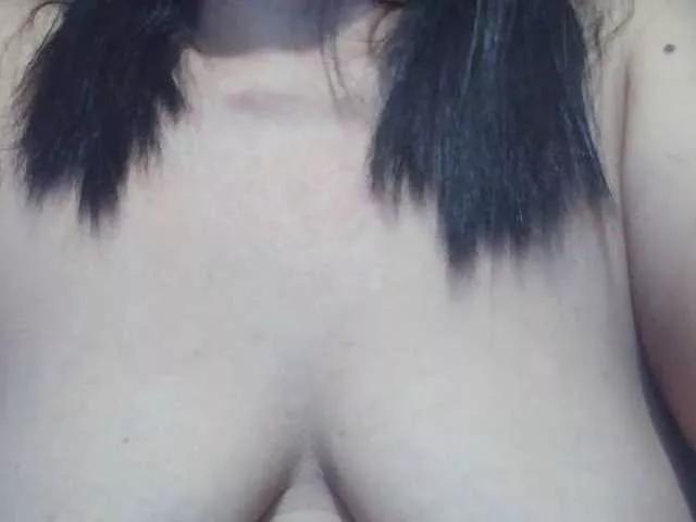 sexxyicee69 from BongaCams