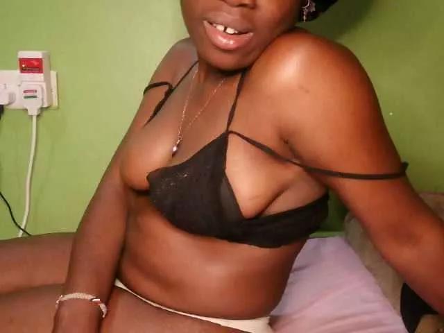 Sexy-divah from BongaCams is Freechat