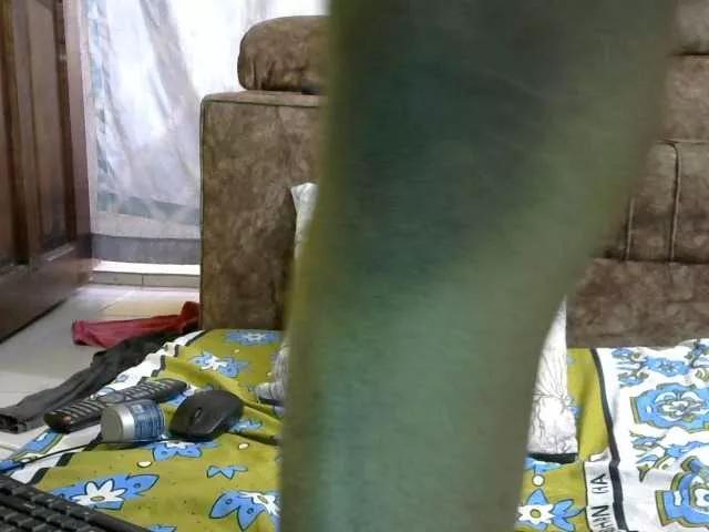 Sexy-kitty from BongaCams is Freechat