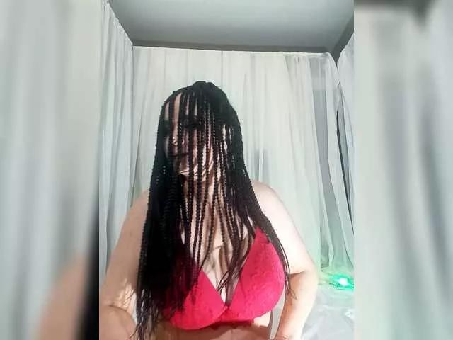 Sinilqa from BongaCams
