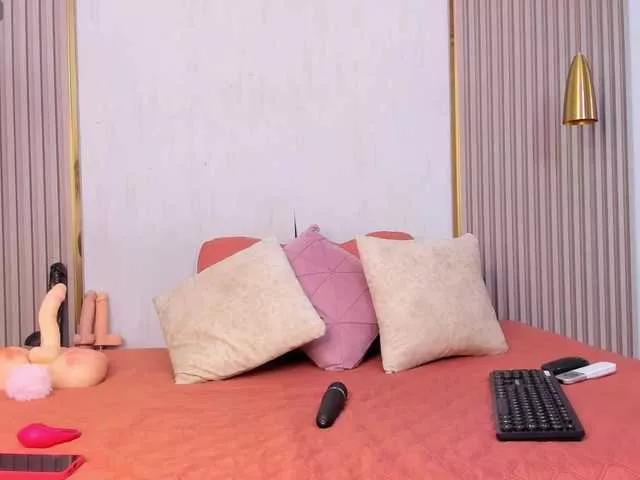 Skylar-Smith from BongaCams is Freechat