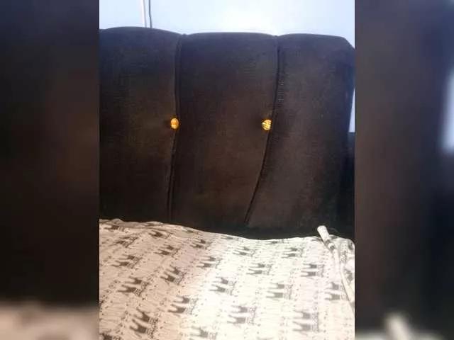 Submissiveebonyslut from BongaCams is Freechat