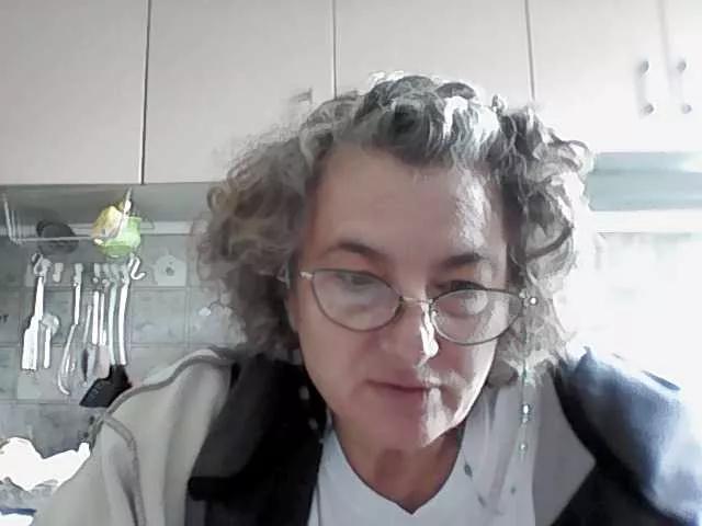 SunnyLarrah11 webcams show profile image 