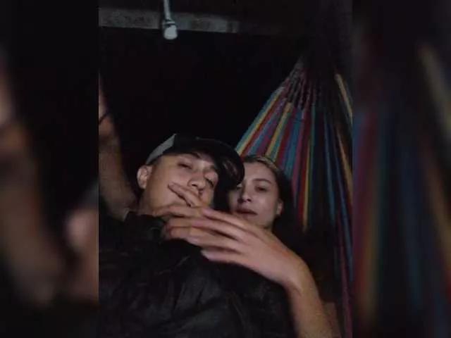 SussiandMate0 from BongaCams